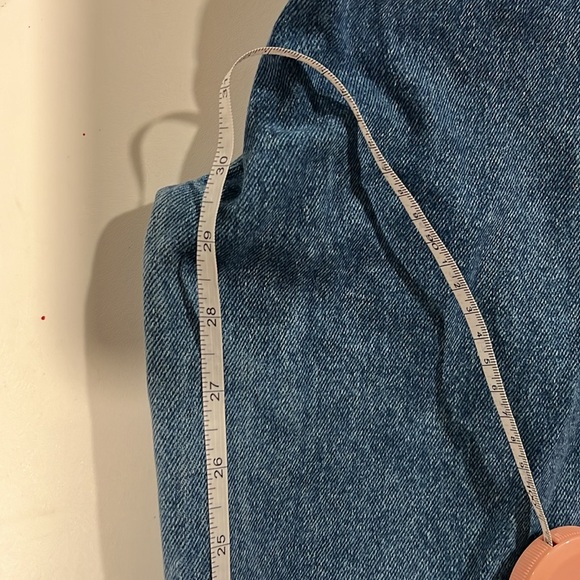 Guess Authentic Sportswear - mid wash, straight leg jeans, 28 - Picture 9 of 10